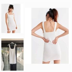 edit‎ by nine dress